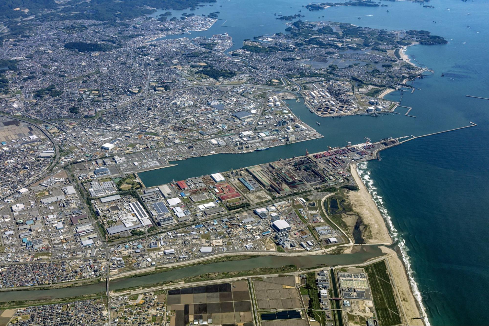 4港区が連携して総合港湾を目指す（仙台国際貿易港整備利用促進協議会提供）