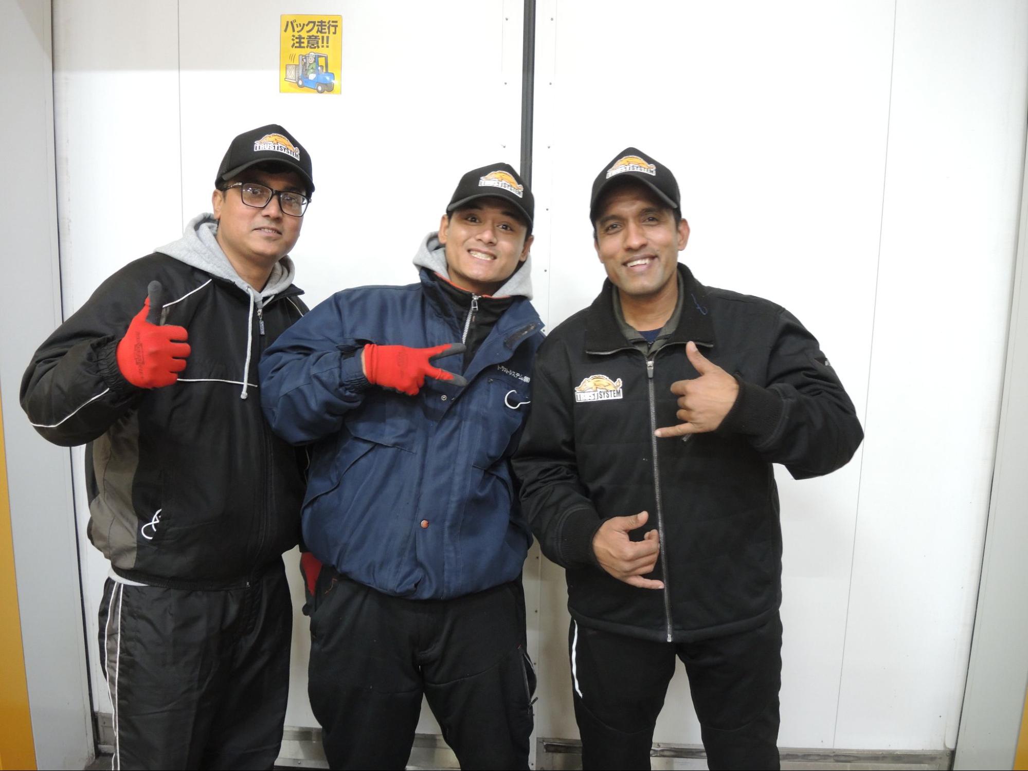 （左から）スダン氏、ラズ氏、プスカル氏