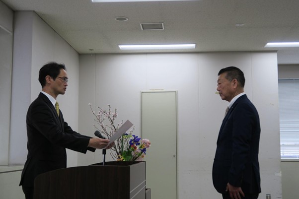 運送企業経営者5人を含む功労者が表彰を受ける