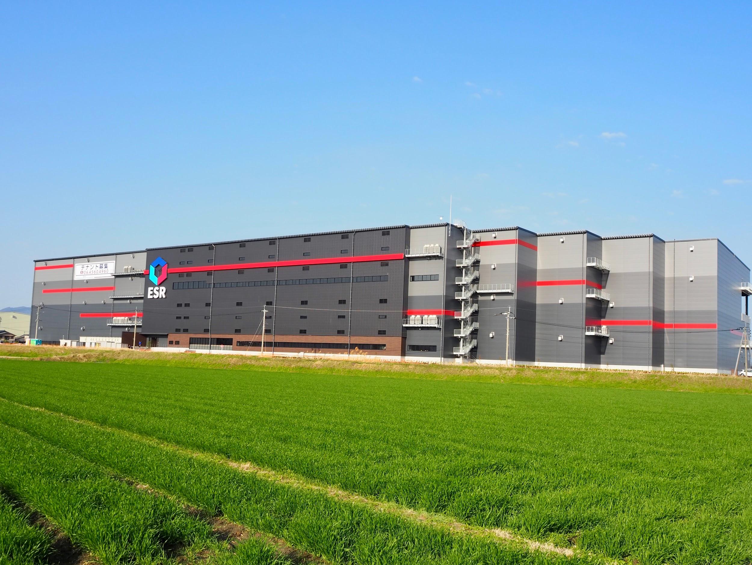 鳥栖JCT至近で九州全域への広域配送に優位