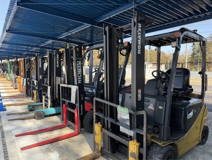 出品予定のフォークリフト