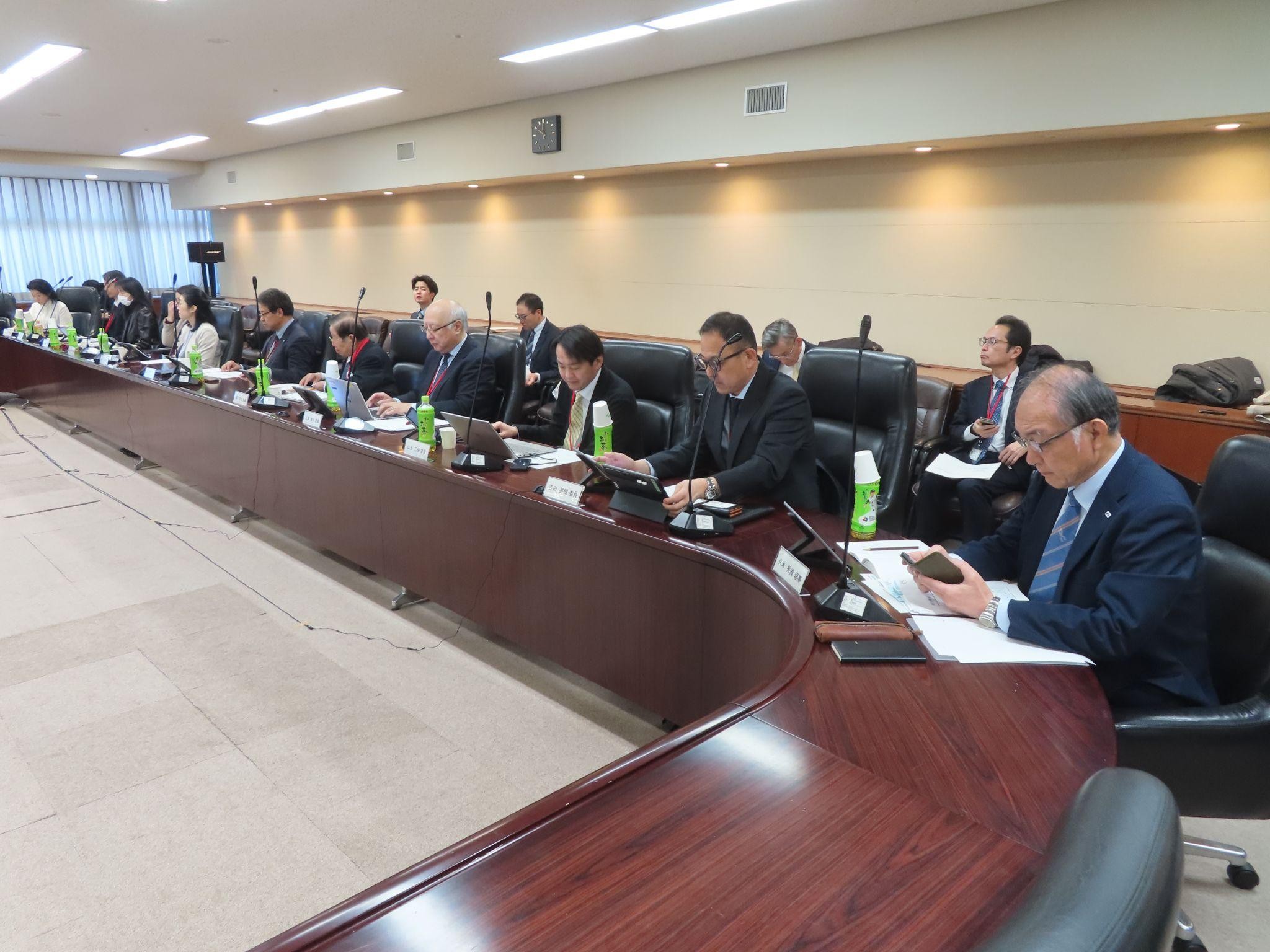 港湾分科会で改訂案を承認