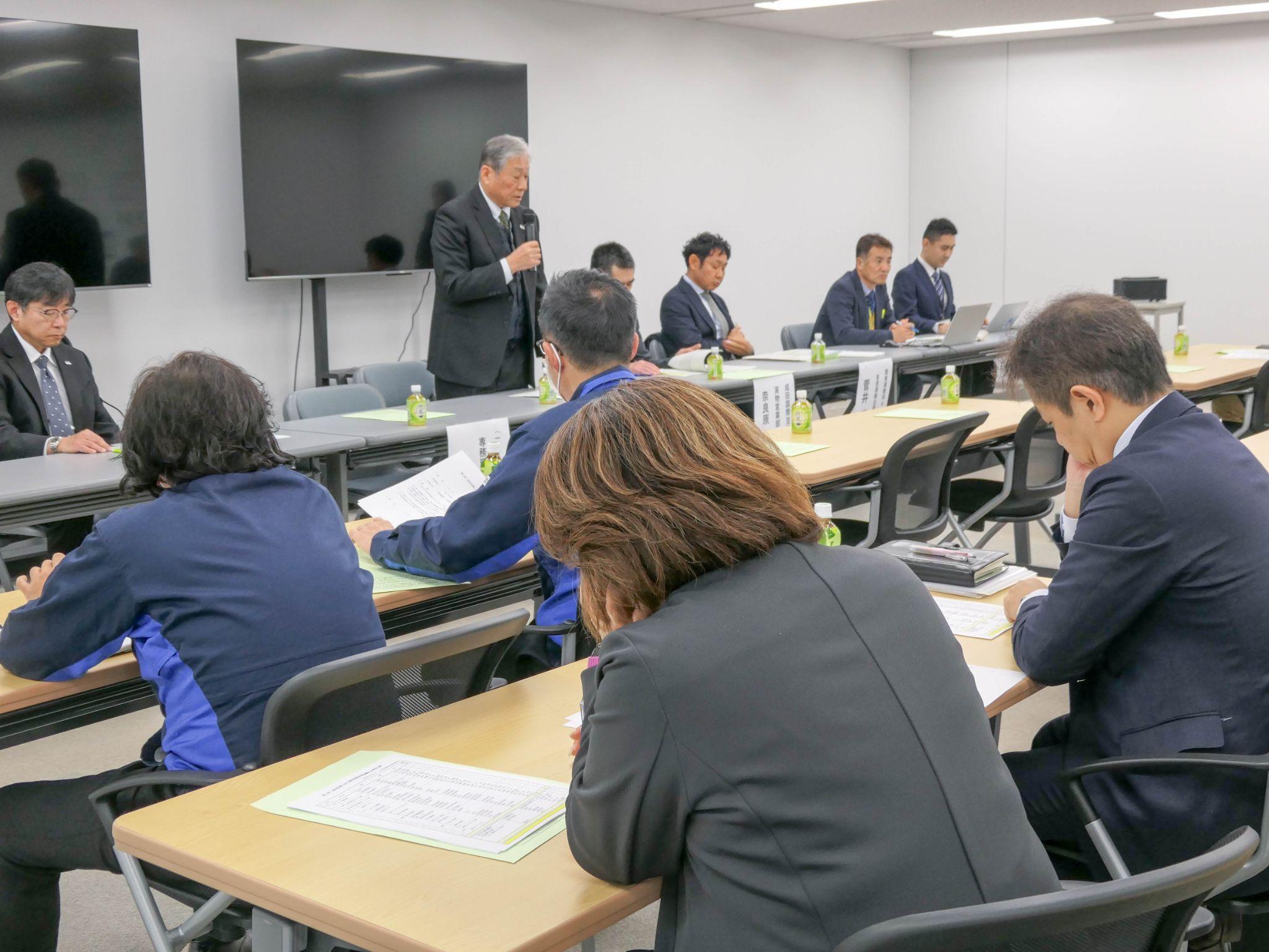 早朝予約枠のトライアル結果などを報告