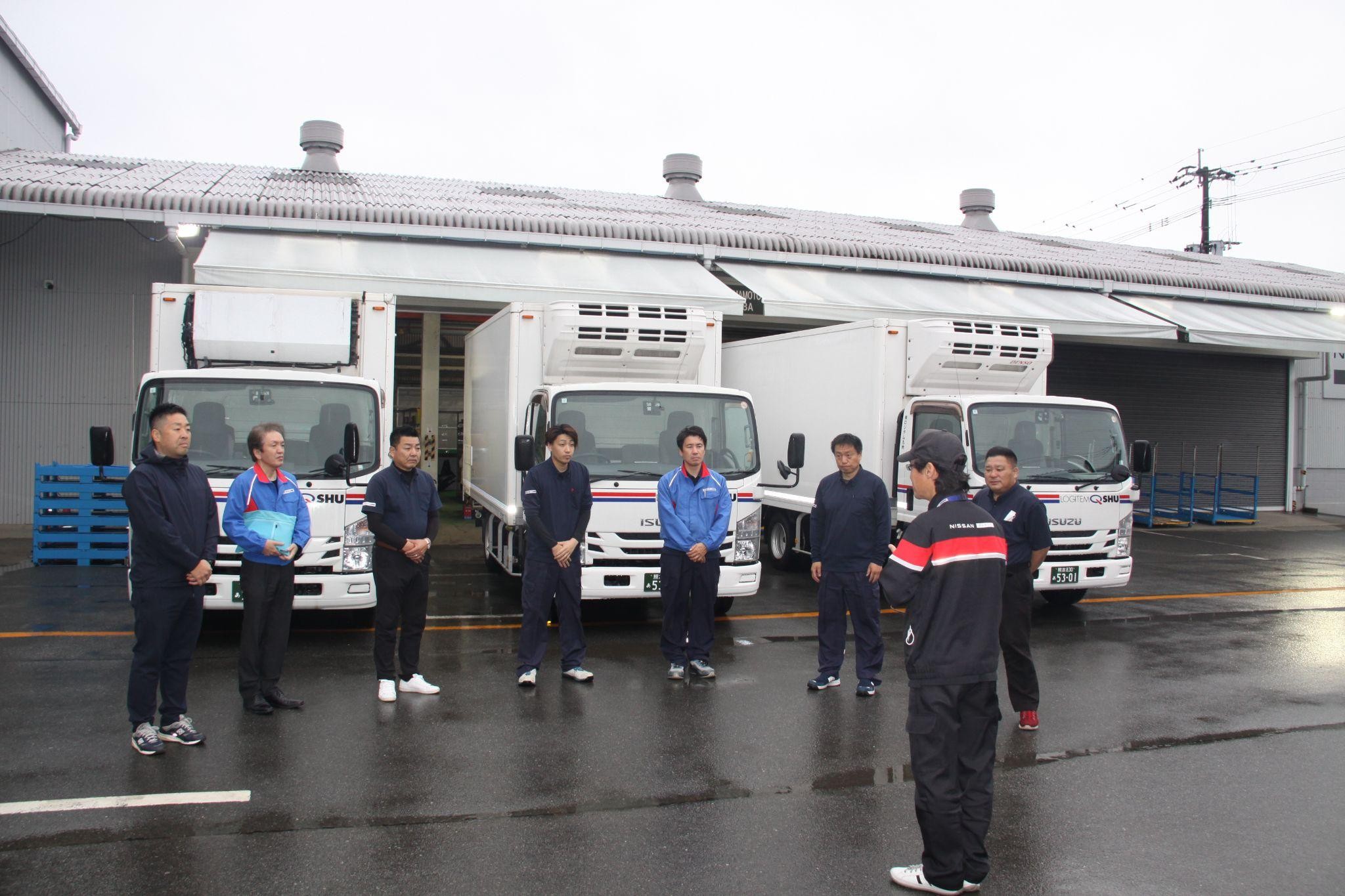 ドライバー3人体制でスタートした熊本出張所（ロジテム九州提供）