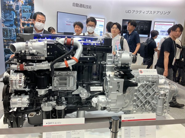 いすゞ自動車のパワートレインGH11エンジンとESCOT―Ⅶ（28日）
