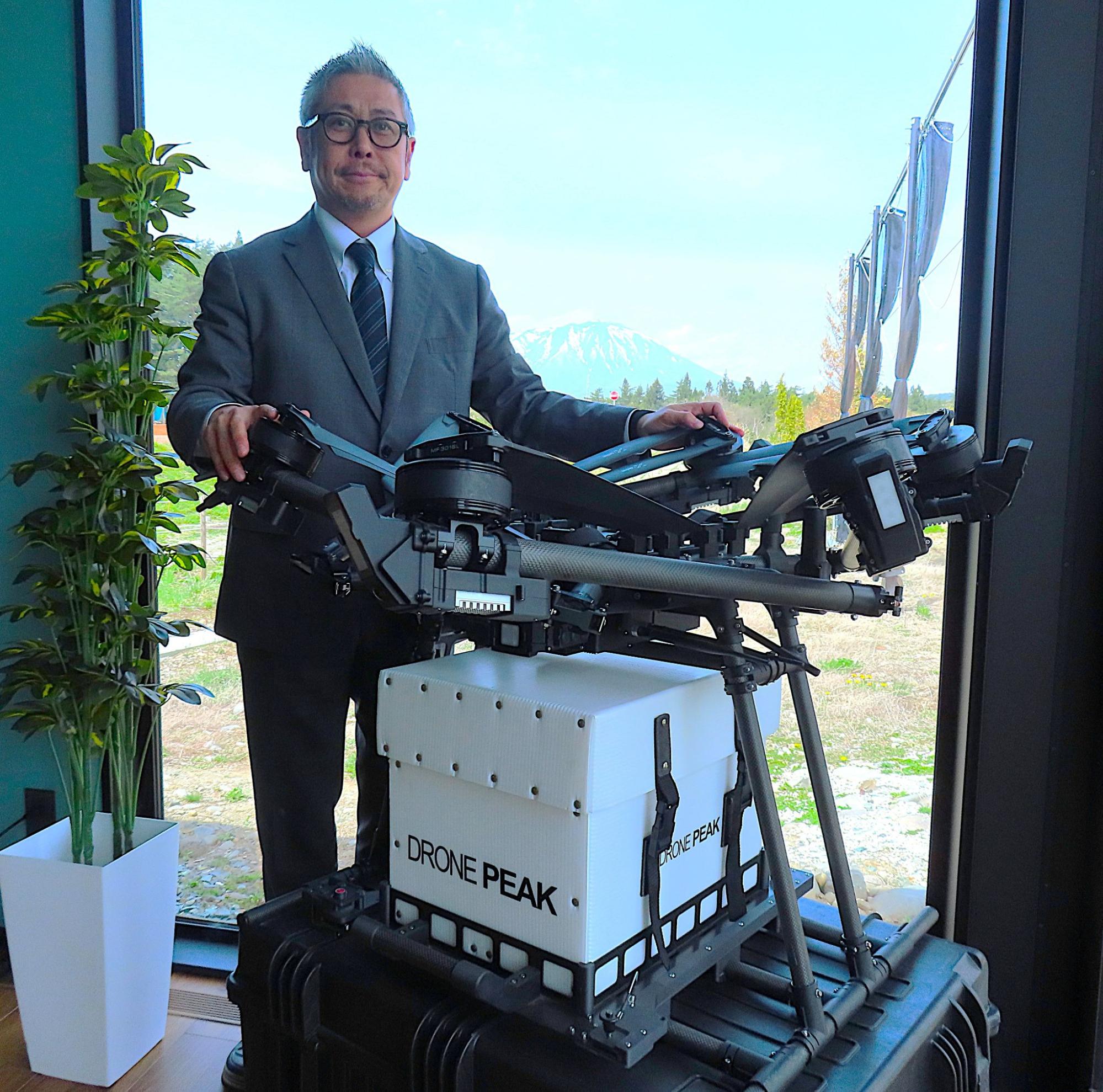 ドローンと石川社長
