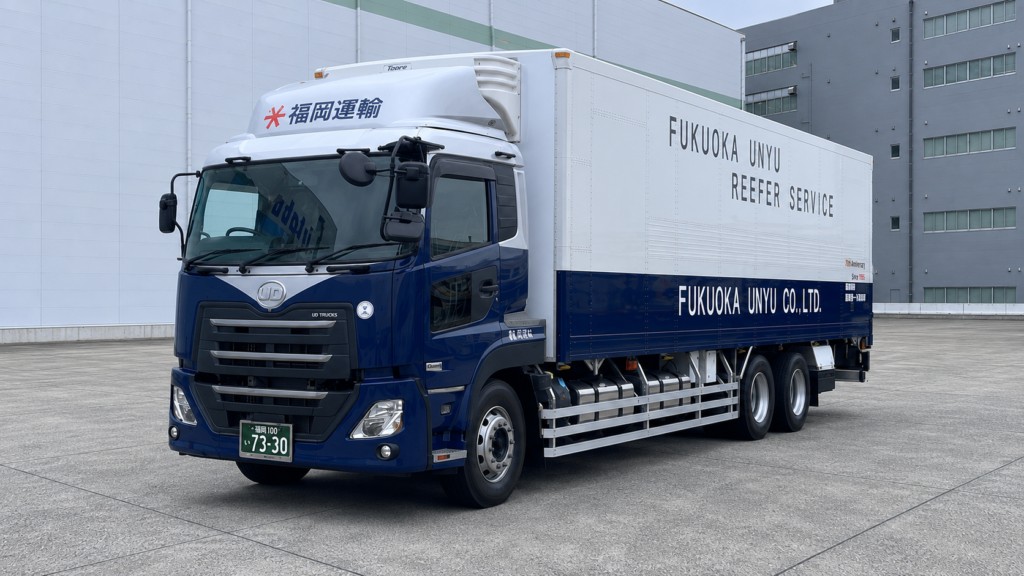 「国産第1号機械式冷凍輸送車」として活躍した当時のカラーを復刻
