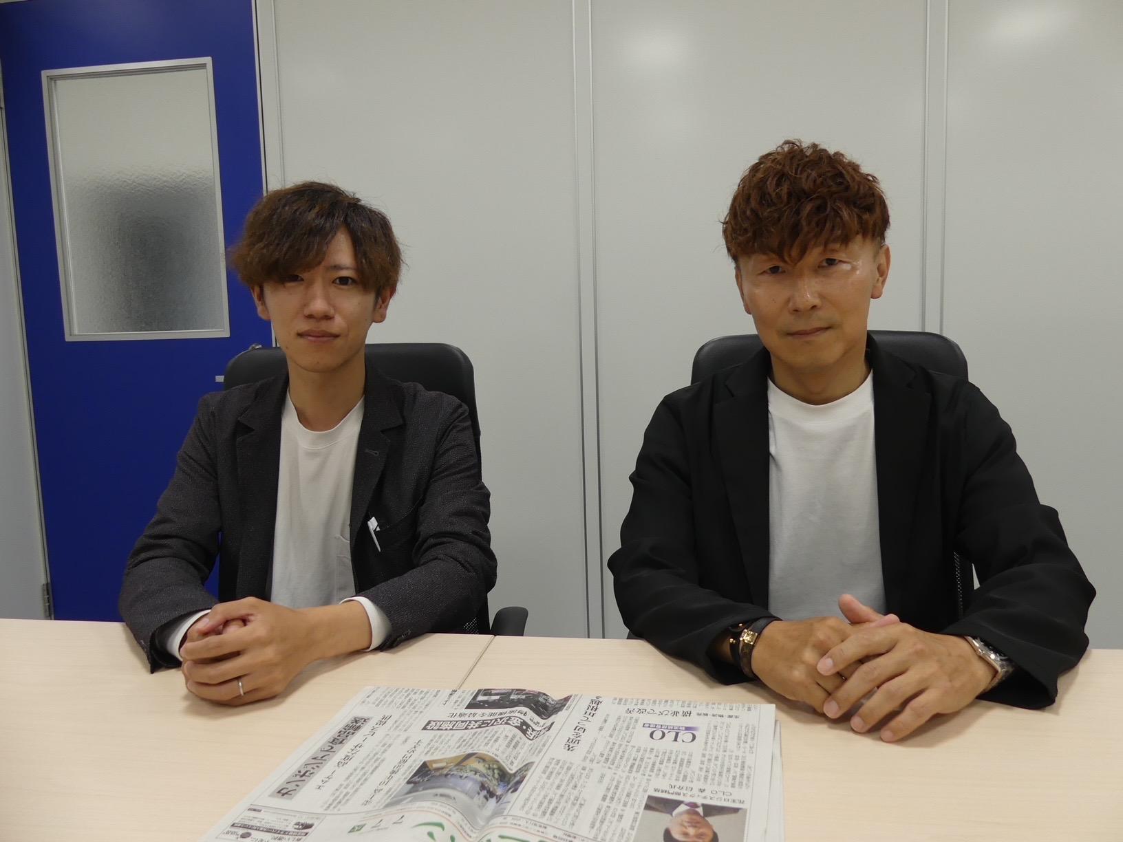 松富社長㊨と橋本部長