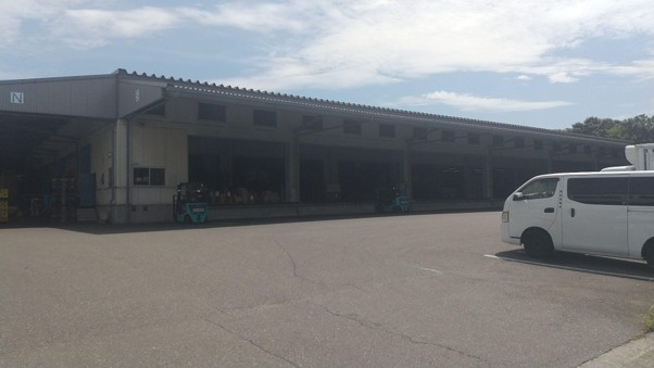 関東エリアを中心に商品を供給