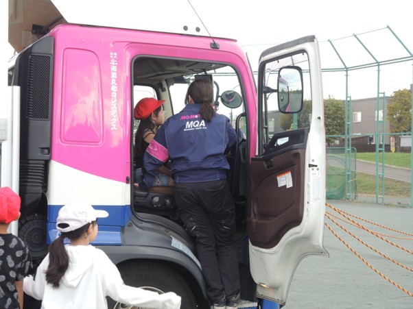 運転席から死角を確認