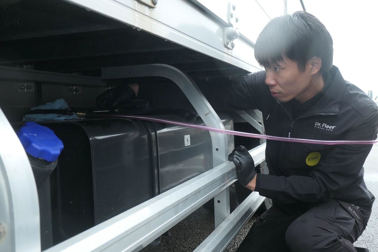 数値計測の作業に臨むスタッフ